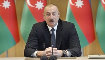 ilham-eliyev-azerbaycanda-memarligin-inkisafinda-xidmetleri-olan-sexsleri-teltif-edib-siyahi